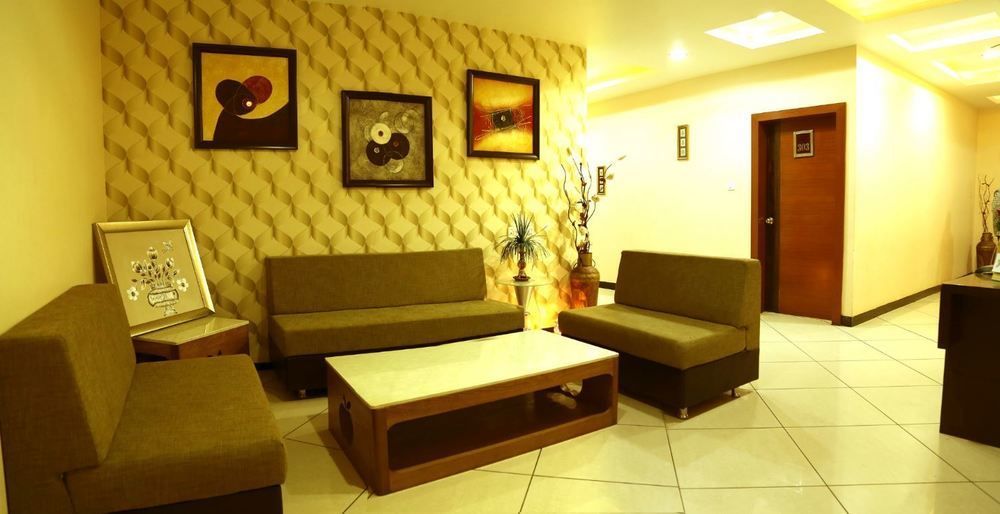Hotel Shri Khedapati International Dewas Bagian luar foto